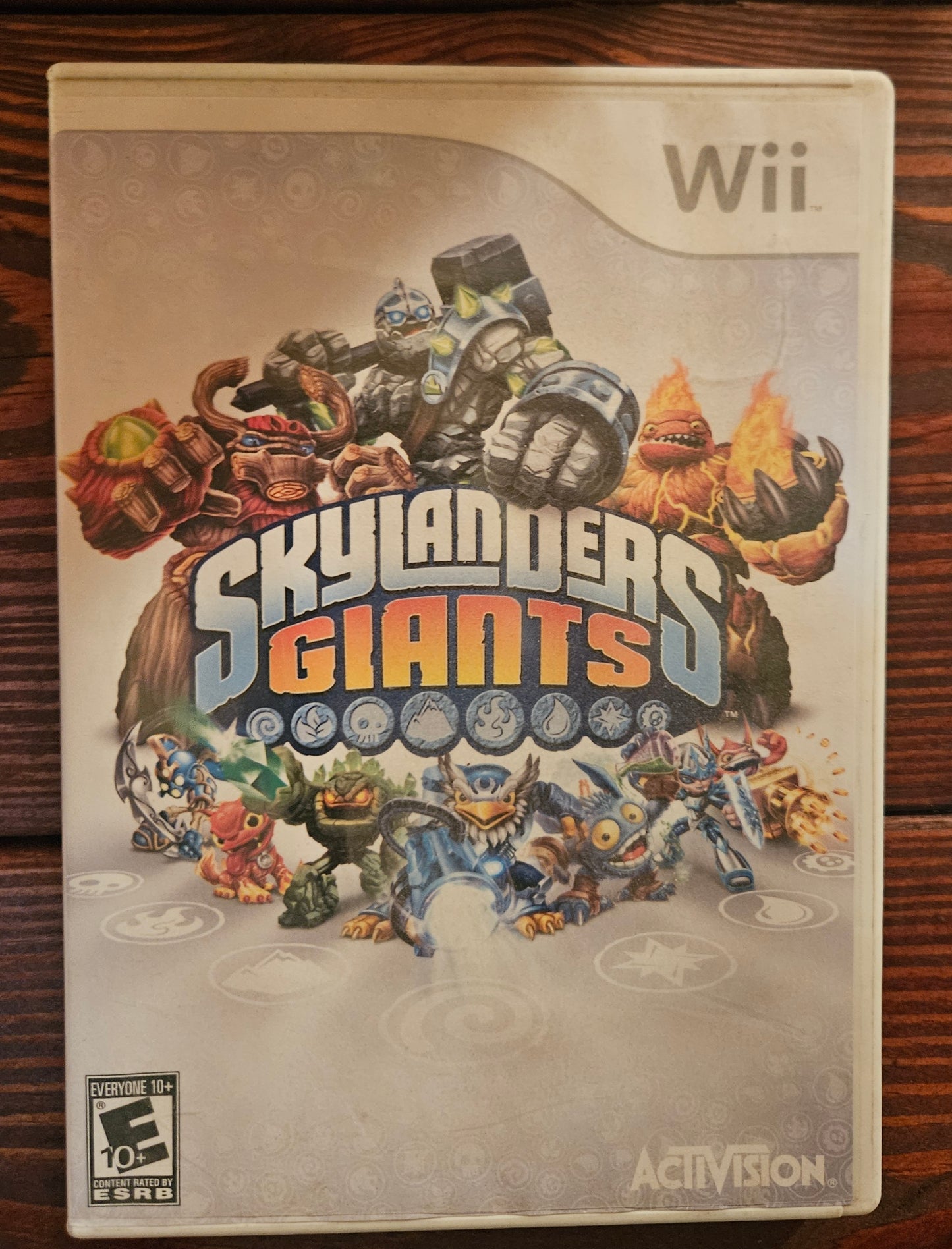 Skylanders Giants (WII)