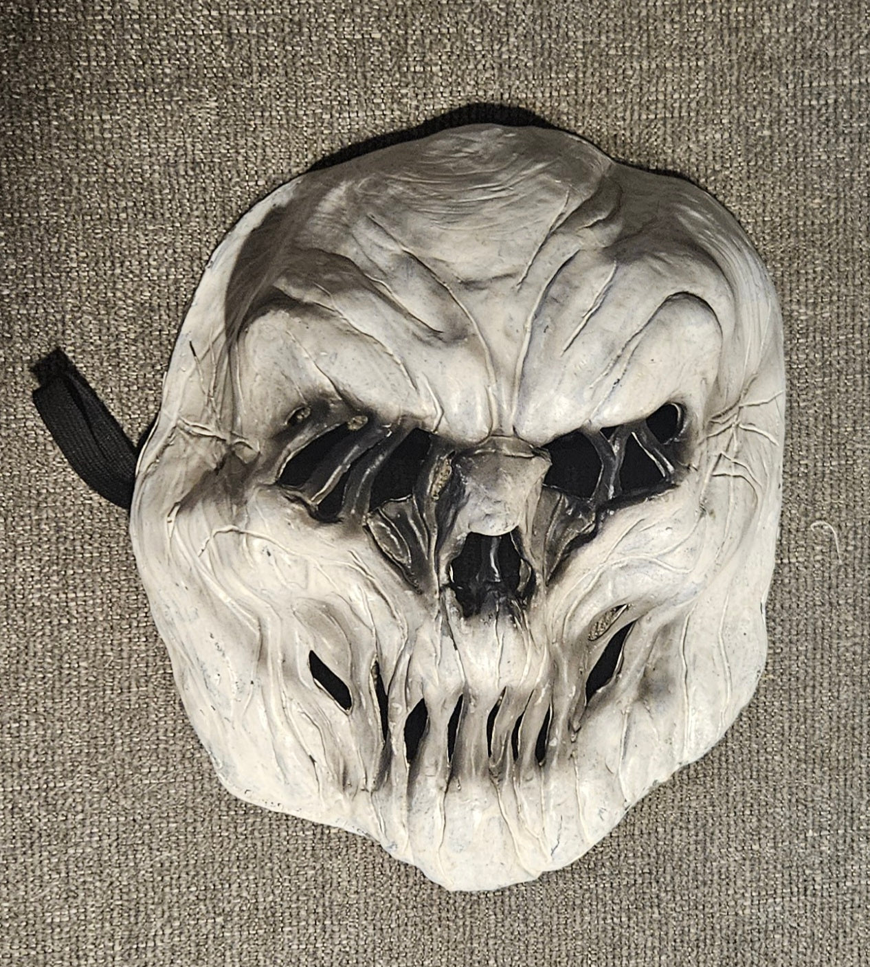 Phantom Mask