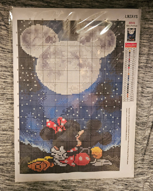 Mickey & Minnie Mouse Diamond Painting