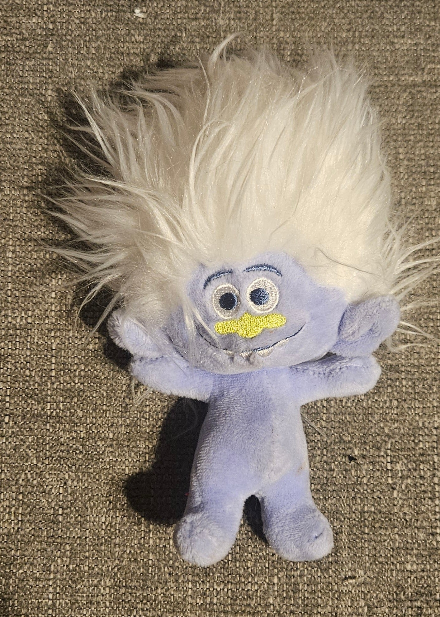 Trolls Plushie Keychain (White)