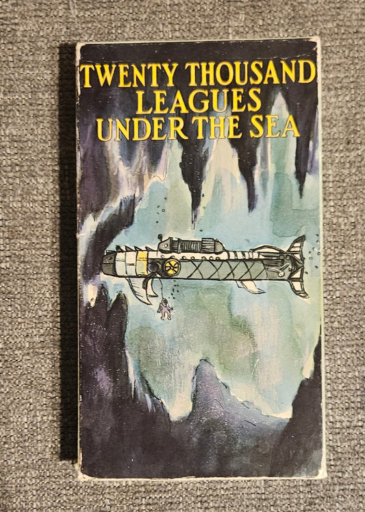 Twenty Thousand Leagues Under The Sea (VHS)