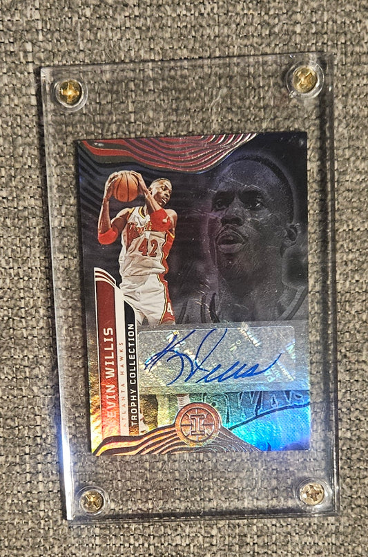 Kevin Willis Autographed Sports Card