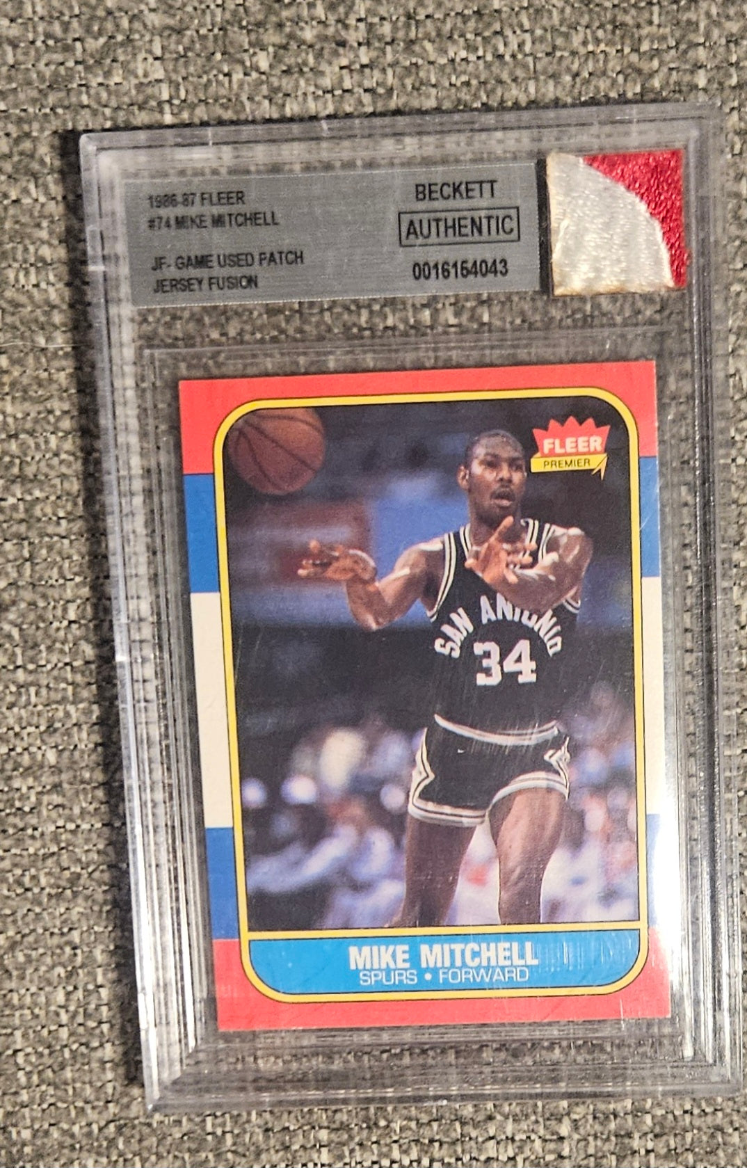 Mike Mitchell Jersey Patch Sports Card