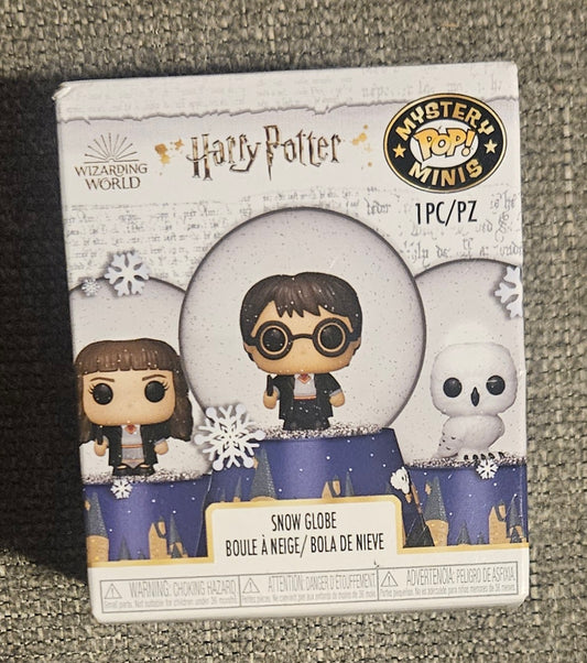 Harry Potter Mini Mystery Snowglobe Figure