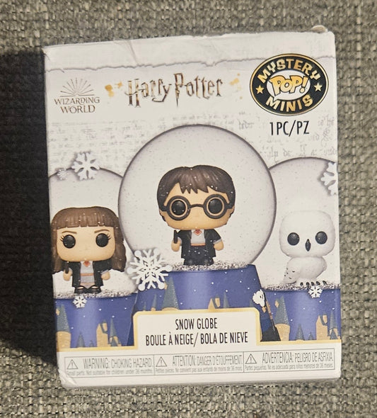 Harry Potter Mini Mystery Snowglobe Figure