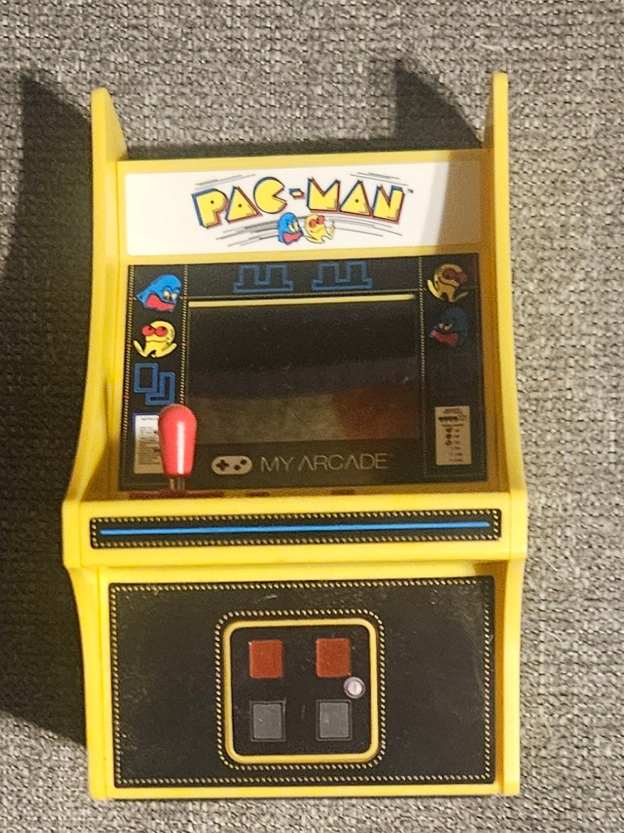 Battery-Operated Mini Pac-Man Arcade Game