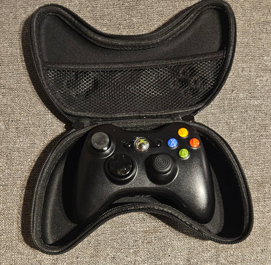 Xbox 360 Microsoft Wireless Controller with Carry Case