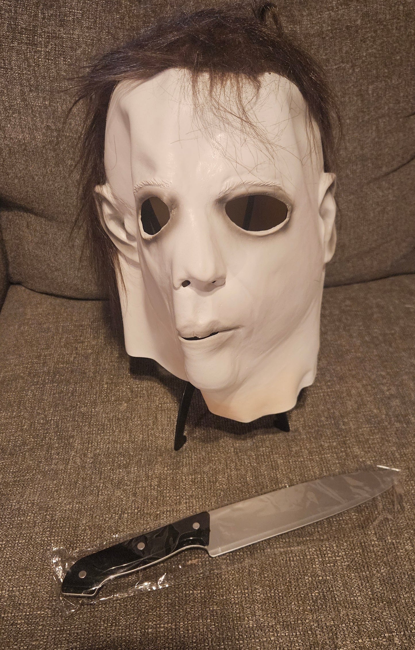 1978 Michael Myers Mask with Knife