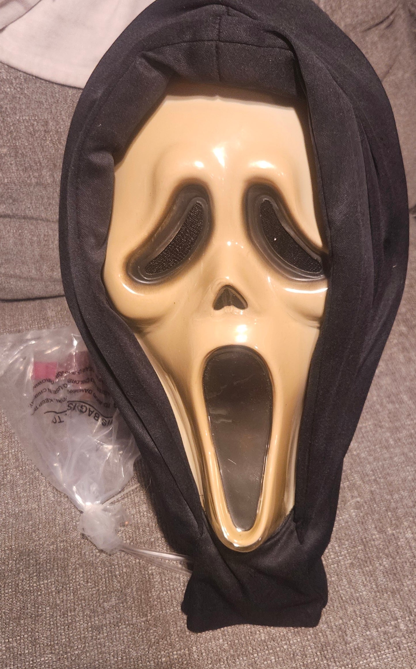 Scream Bleeding Ghostface Mask