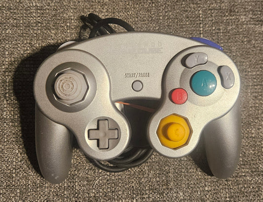 Nintendo Gamecube Controller (Silver)