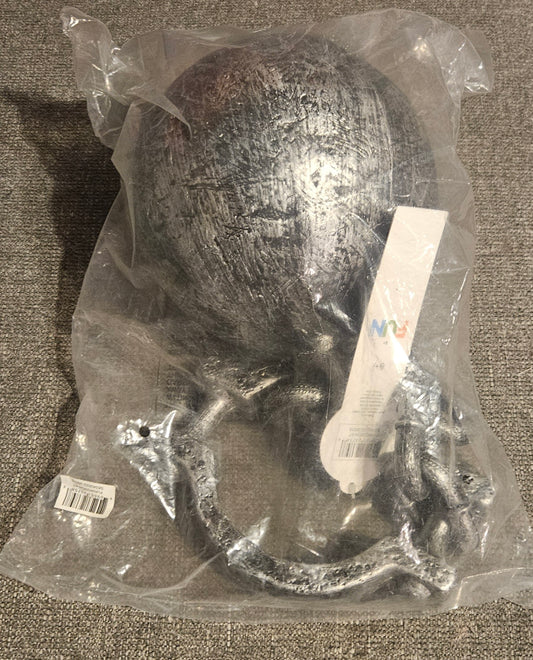 Ball & Chain Halloween Decor