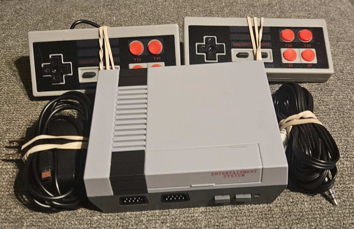 NES Classic Mini (Nintendo Brand)