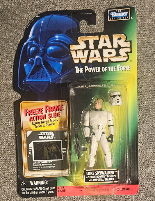 Star Wars: Luke Skywalker in Stormtrooper Disguise with Imperial Blaster Figure