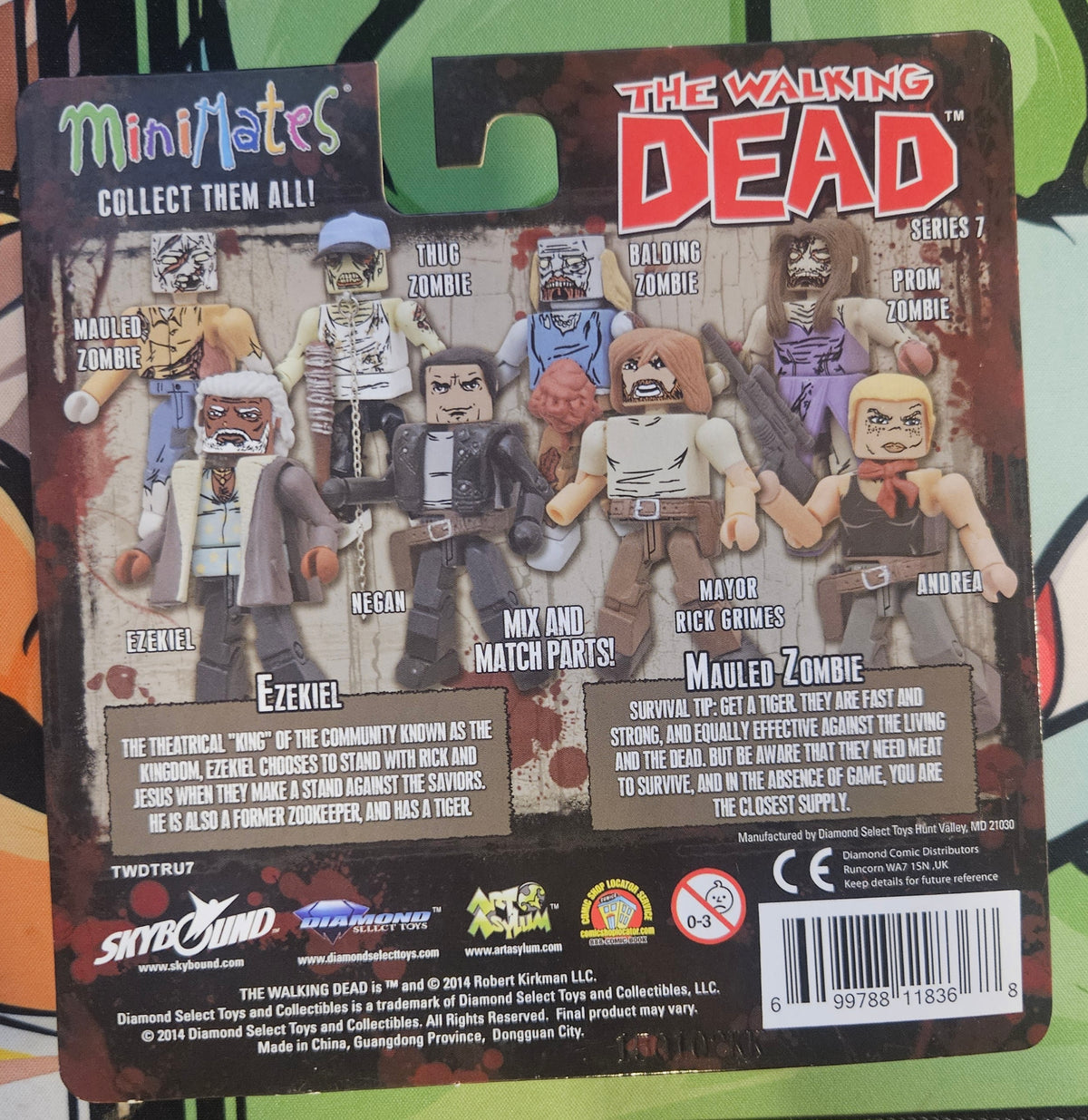 Mini Mates: Ezekiel and Mauled Zombie Figure